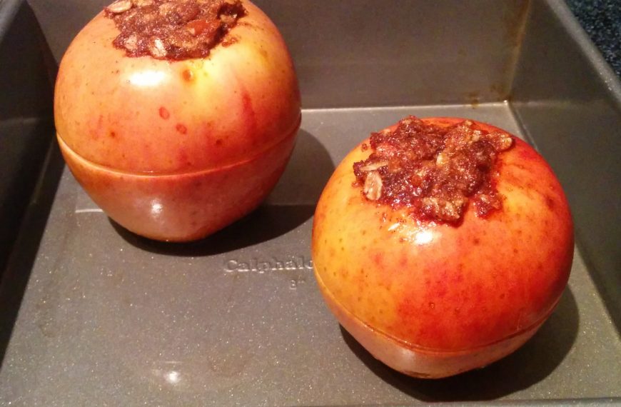 French Kids Eat Everything – including baked apples